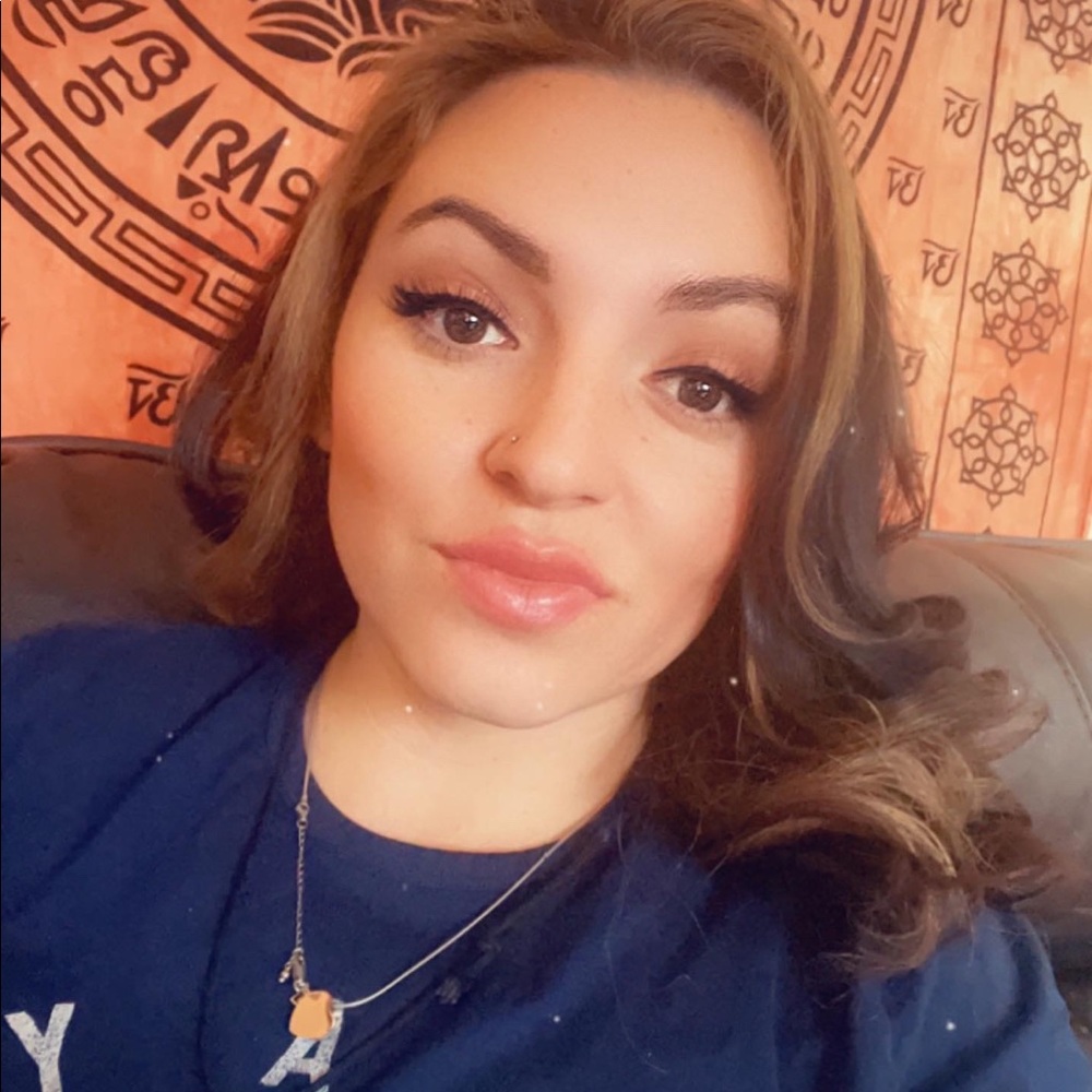 Meet your Posher, Alannah